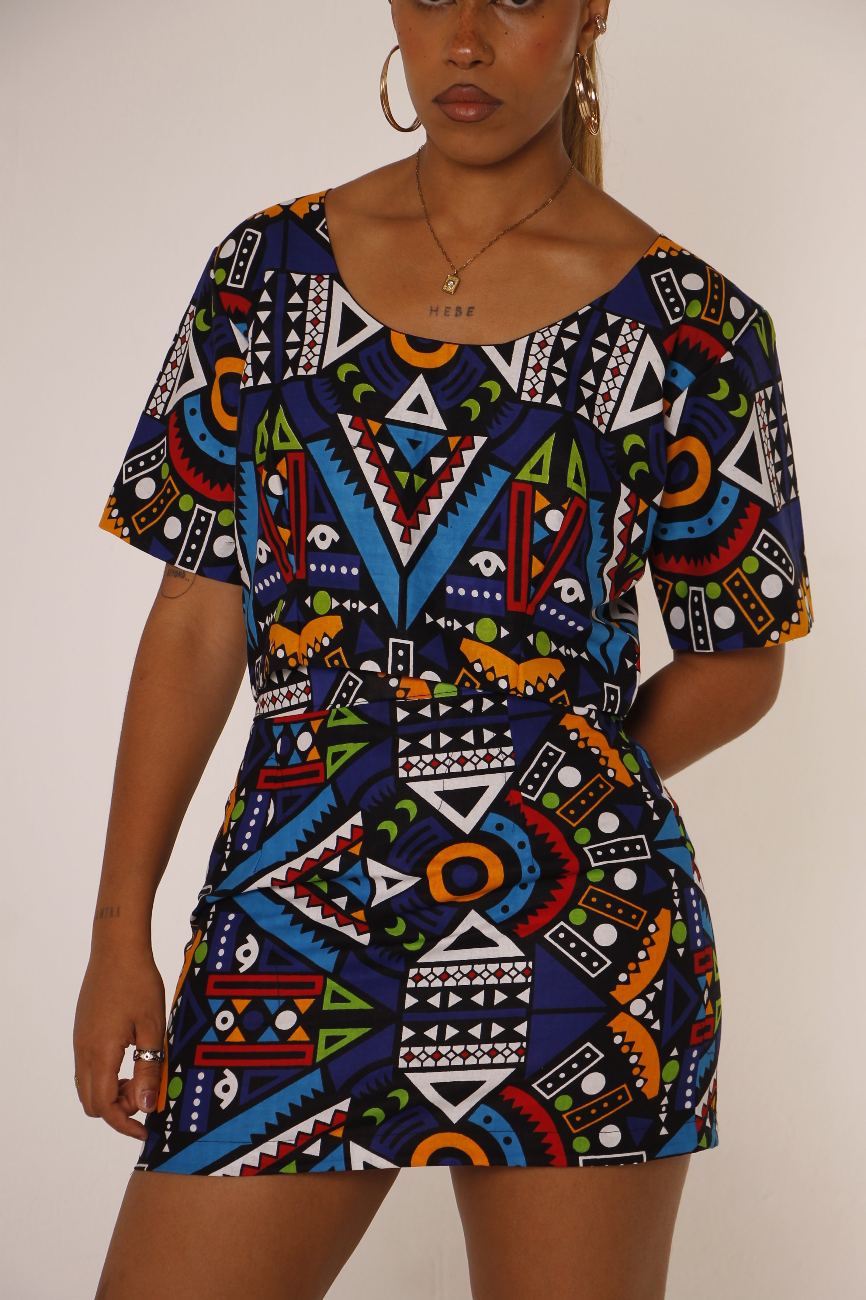 El Vestido Azteca Riri